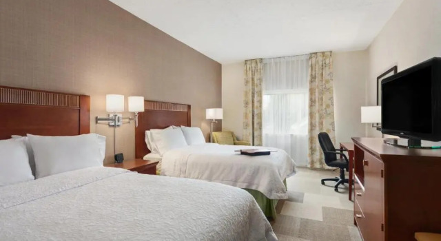 Двухместный номер Standard Hampton Inn Burlington - Colchester