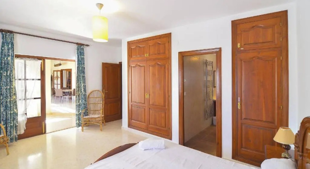 Villa Moskoa - PlusHolidays
