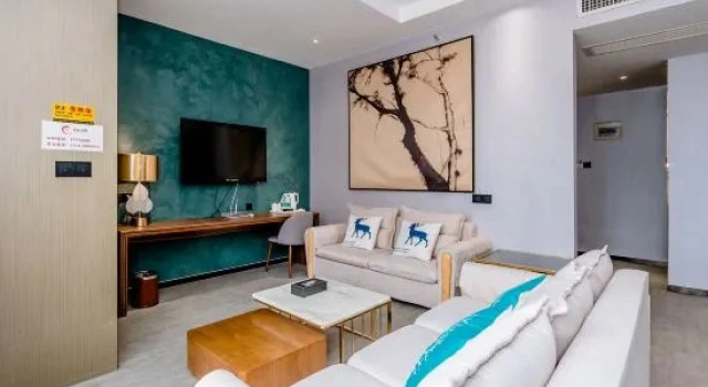 Двухместный люкс Business New Summer Palace Hote
