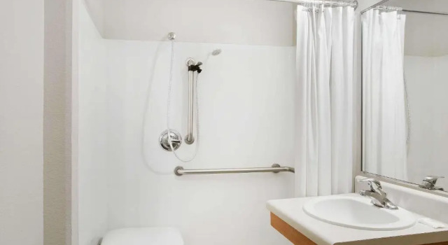 Номер Standard WoodSpring Suites Fort Worth Forest Hill