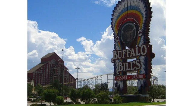 Buffalo Bill's Resort & Casino, a Travelodge by Wyndham, Забронировать Курортный отель Отели Примм с парковкой, Парковка