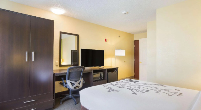 Двухместный номер Standard Spark By Hilton Grand Rapids