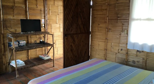 La Casa de Diego, Book Hotel Hoteller i Tumbes med parkering, Parkering