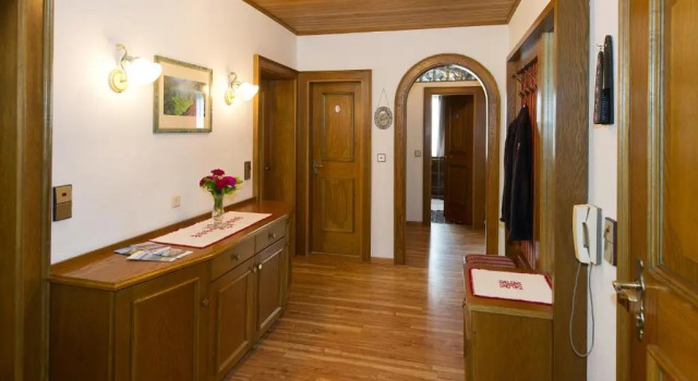 Апартаменты с 3 комнатами с балконом Ferienhaus Anni