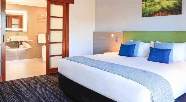 Двухместный люкс Executive Novotel Vines Resort Swan Valley