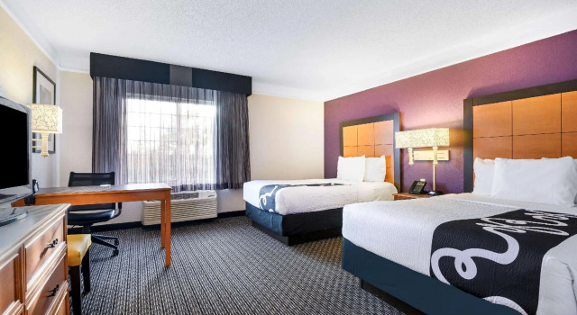 Четырёхместный номер Standard La Quinta by Wyndham Myrtle Beach Broadway Area