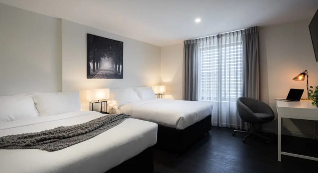 Люкс Deluxe с 2 комнатами Ascot Budget Inn & Residences