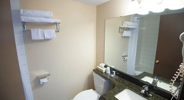Студия Standard North Star Inn & Suites