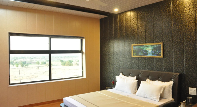 Hotel Shriji Resorts