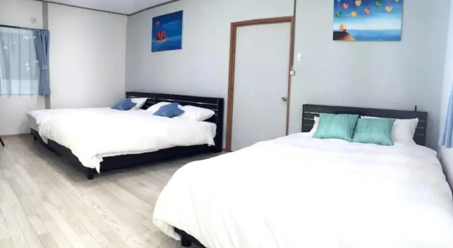 Guest House Komorebi, Забронировать Гостевой дом Гостевые дома Мотобу, рядом с Мемориальный парк Ocean Expo, Гостевой дом