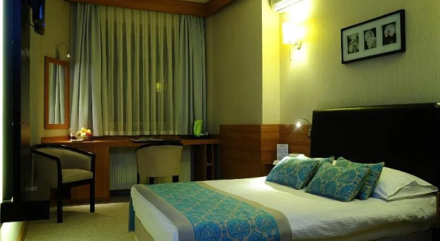 Hotel Basri, Buchen Sie Hotel Altıeylül 