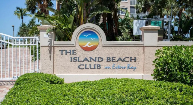 Island Beach Club 304, 2 Bedrooms, Pool, Elevator, WiFi, Sleeps 6, Bay view