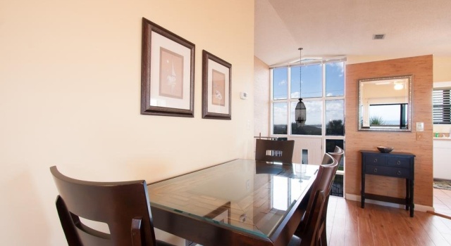 Turtle Cove 4 Br home by RedAwning