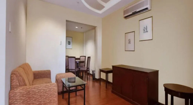 Номер Deluxe Hotel Stotsenberg