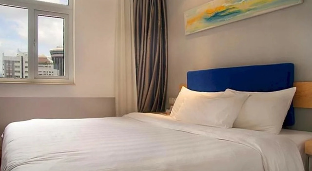 Home Inn Shenzhen Guomao Subway Station Branch