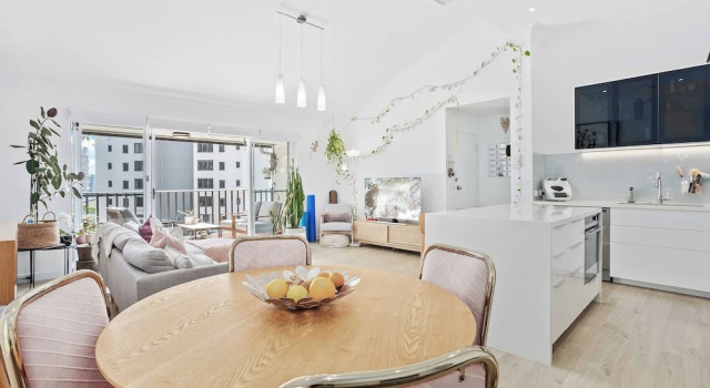 Hillside in the heart of Burleigh, Prenota Appartamento Hotel a Queensland con parcheggio, Parcheggio