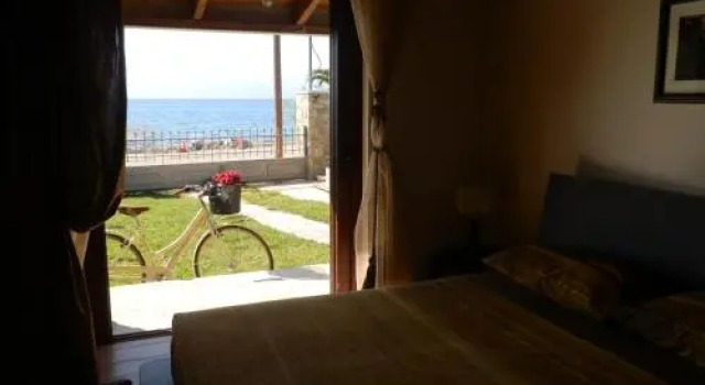 Villa Dimitra, Rezervovat Vila Eratini Fokida