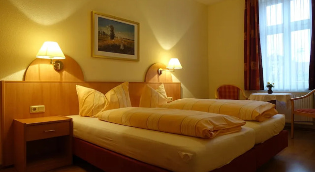 Четырёхместный семейный номер Standard REGIOHOTEL Nicolaiplatz Wernigerode