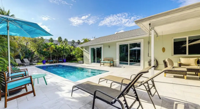 Коттедж 2 Mi to Deerfield Beach: Home w/ Outdoor Oasis!