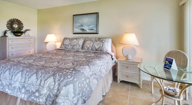 Lands End 304 Building 4 Lots of Updates/amazing Water View!