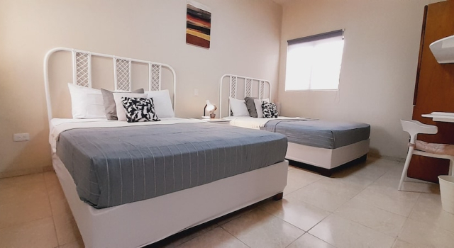 Hotel Plaza Kavia