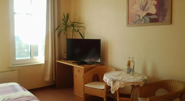 Zur alten Eiche, Reserva ahora Hotel Hoteles en Brandenburgo con aparcamiento, Aparcamiento
