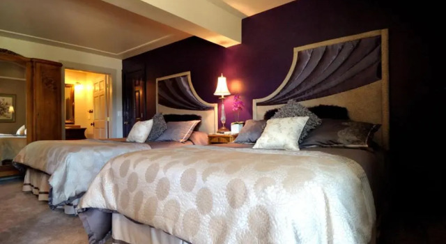 Номер Executive Swan River Inn