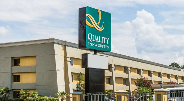Quality Inn & Suites