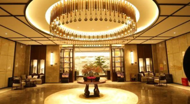 Tianxiachan Binjiang Hotel