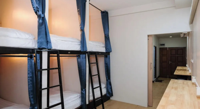 Кровать в общем номере (женский номер) Delta 9 Hostel