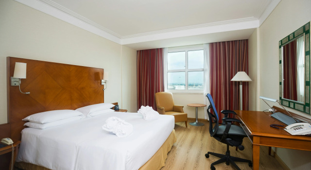 Отель Hilton Rome Airport