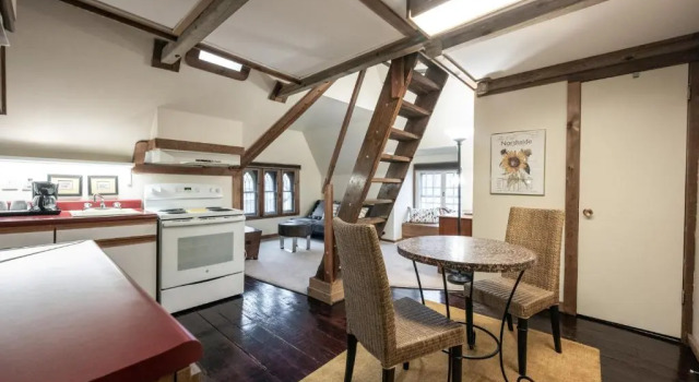 Двухместные апартаменты Stone Soup Inn