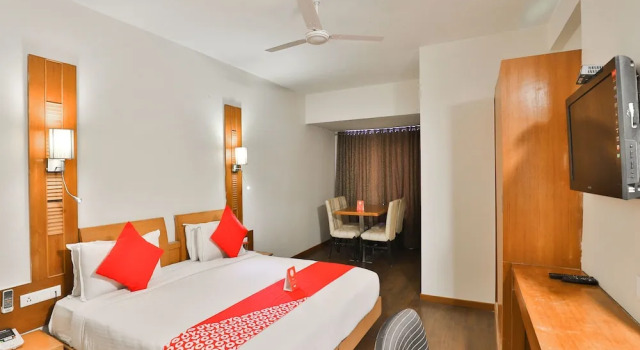 OYO 1123 Hotel Rock Regency, Rezerwuj Hotel Hotele w Gujarat ze śniadaniem, Śniadanie
