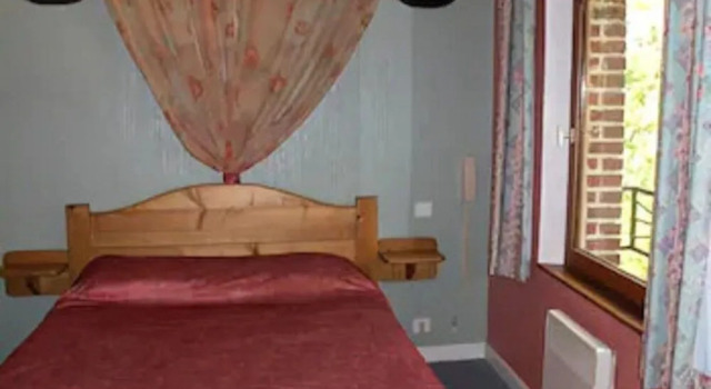 Logis Moulin Des Forges, Varaa Hotelli Hotellit Oise pysäköinnillä, Pysäköinti