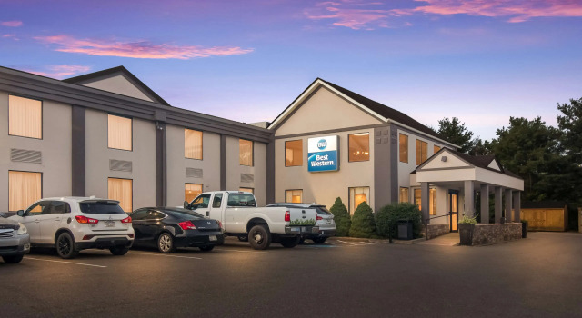 Best Western Dutch Valley Inn, Book Hotel New Philadelphia 