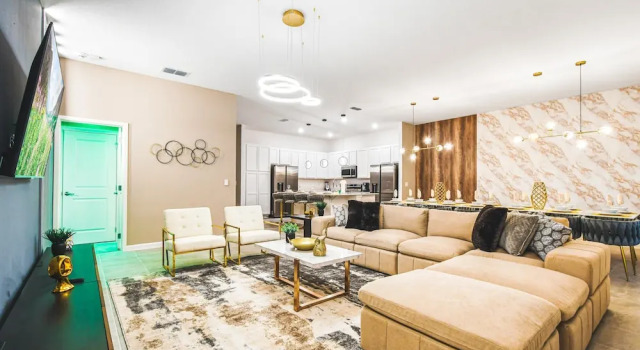 Bella Vida 12br 30ppl Villa Pool Spa Near Disney, Забронировать Курортный отель Курортные отели Киссимми, рядом с Osceola County Welcome Center and History Museum, Курортный отель