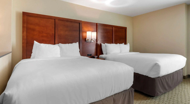 Четырёхместный номер Standard Comfort Inn & Suites Euless DFW West