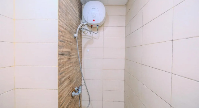 Апартаменты Cozy Stay 1Br At Sky Terrace Apartment