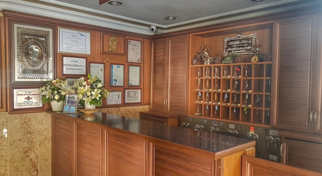 Seckin Ak Hotel, Забронировать Отель Отели Кушадасы с завтраком, рядом с Kusadasi Bars Street, Завтраки