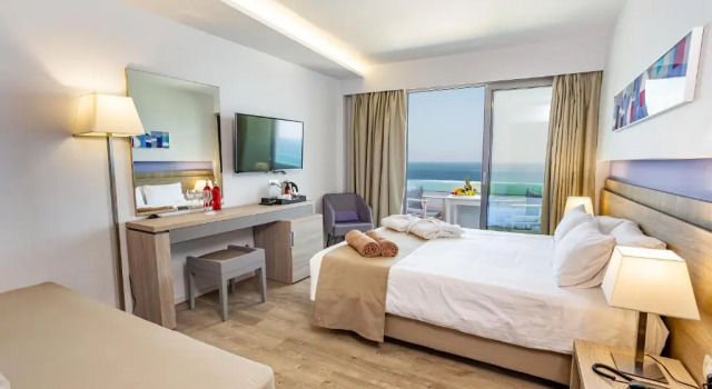 Двухместный номер Standard с видом на море Akti Imperial Deluxe Resort & Spa Dolce by Wyndham