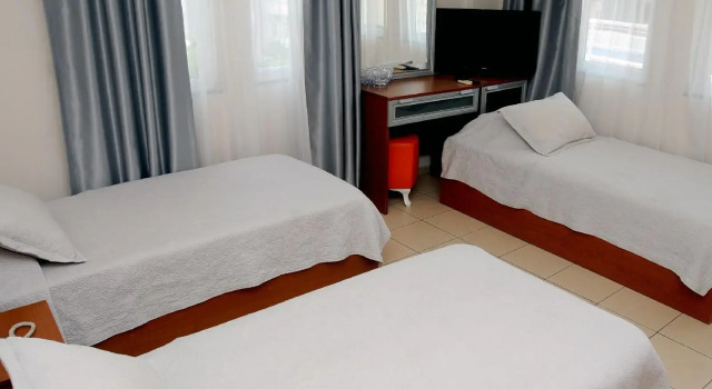 Kadeer Hotel, Забронировать Отель Отели Алании с питанием, рядом с Площадь Ататюрка в Алании, Пансион