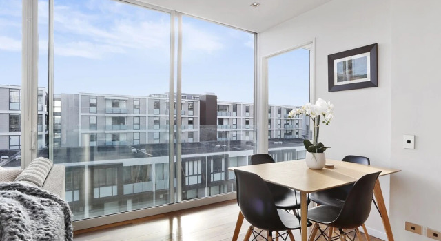 Amazing Apartment with Pool, Забронировать Апартаменты/квартира Окленд регион Окленд, рядом с Westhaven Marina
