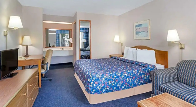 Номер Standard Days Inn by Wyndham Seguin TX