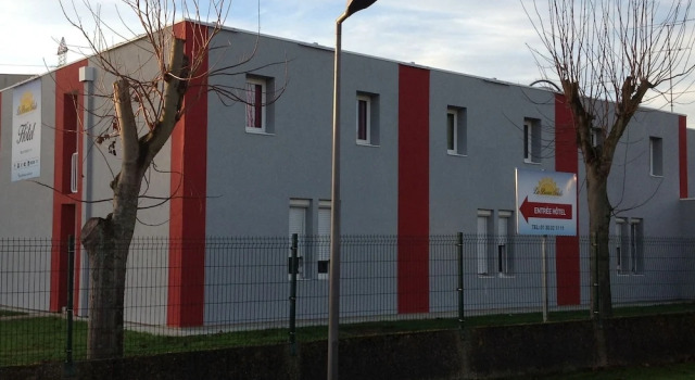Hôtel Les Beaux Soleils, Varaa Hotelli Hotellit Val d'Oise pysäköinnillä, Pysäköinti