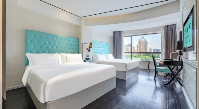 Семейный люкс XANA LITE Hotel Shixi Metro Station