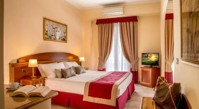Четырёхместный номер Marini Park Hotel