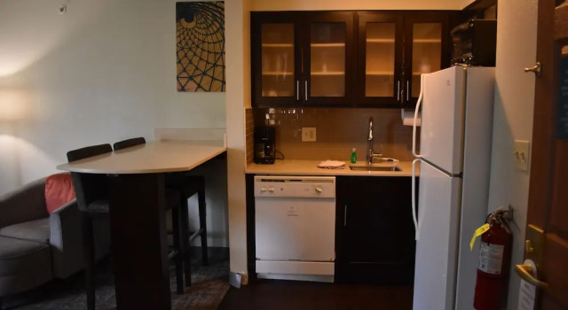 Люкс с 2 комнатами Staybridge Suites Cranbury - South Brunswick by IHG