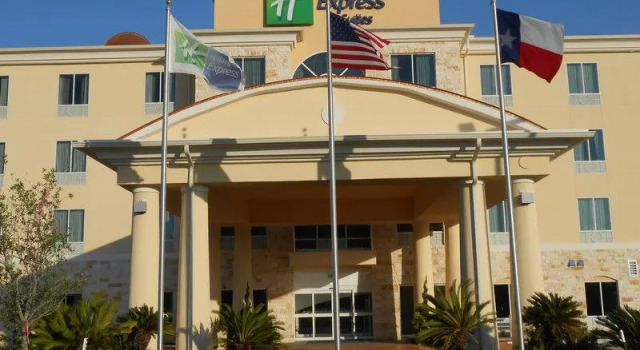 Номер Deluxe Holiday Inn Express & Suites Houston Northwest-Brookhollow by IHG
