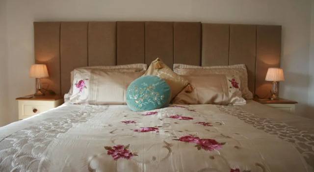 Номер Deluxe School House Cottage B&B and tea garden