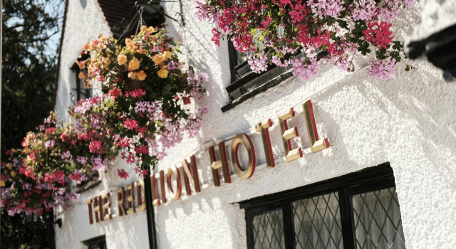 Red Lion Hotel, Hillingdon